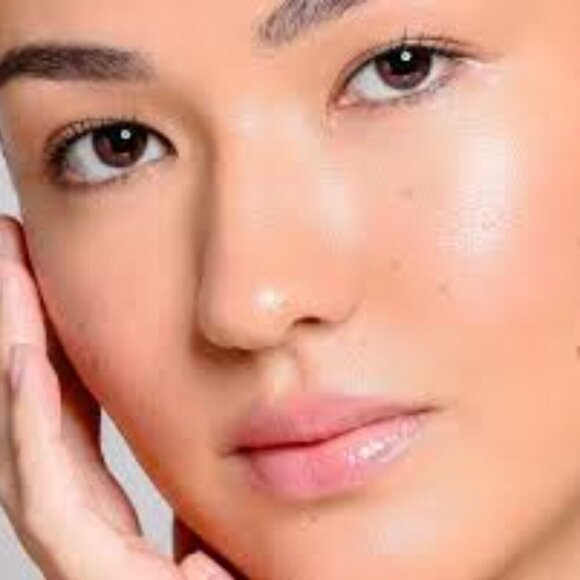 COSMEDIX Facial Massage Roller - Picture 3 of 3